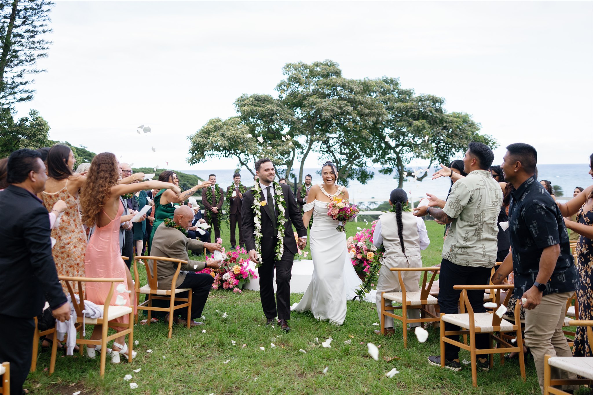 Kualoa Ranch Wedding, Kualoa Ranch Wedding Venue, Kualoa Ranch Wedding Cost