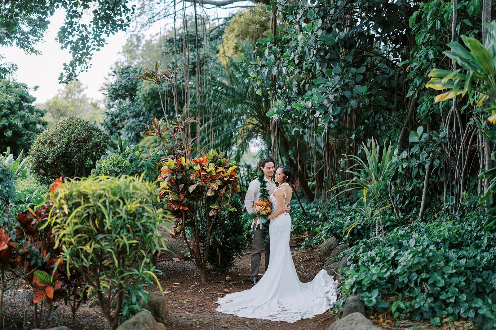 Wedding Portraits at Maui Tropical Plantation
